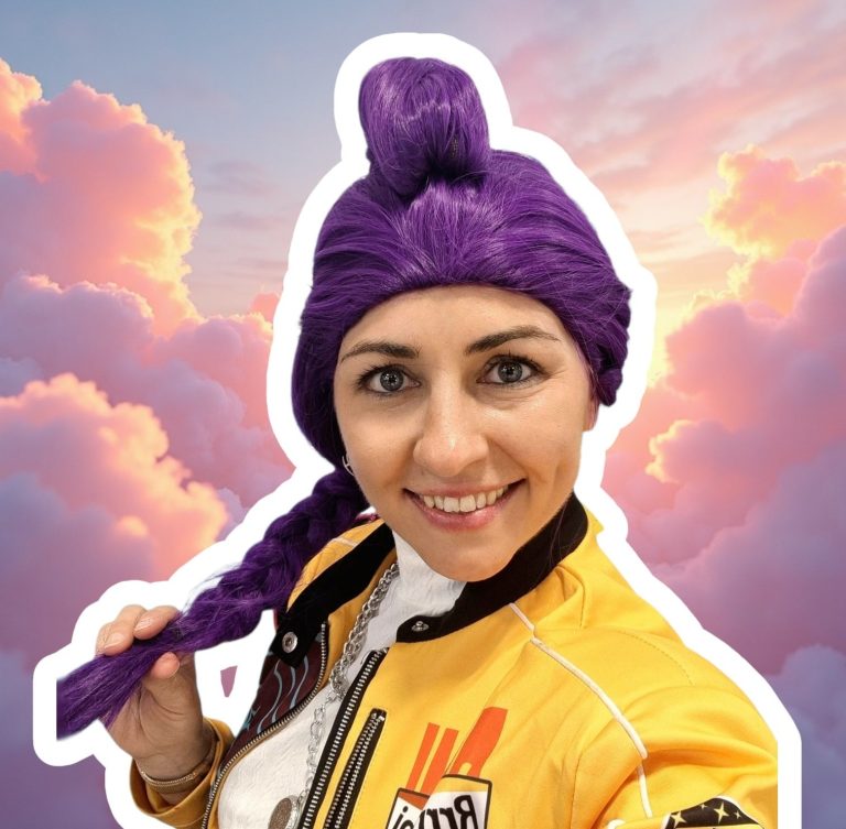 K-pop kids' party Young woman with a purple headband and orange jacket against a blue background.
